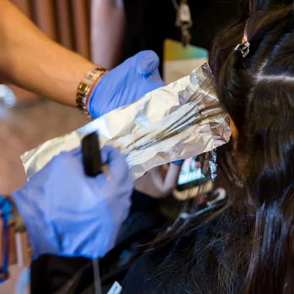 joico-lumishine-blonding-glossing-8