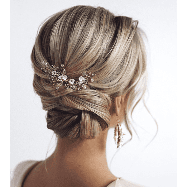 @tonyastylist_winter_wedding_updo_6