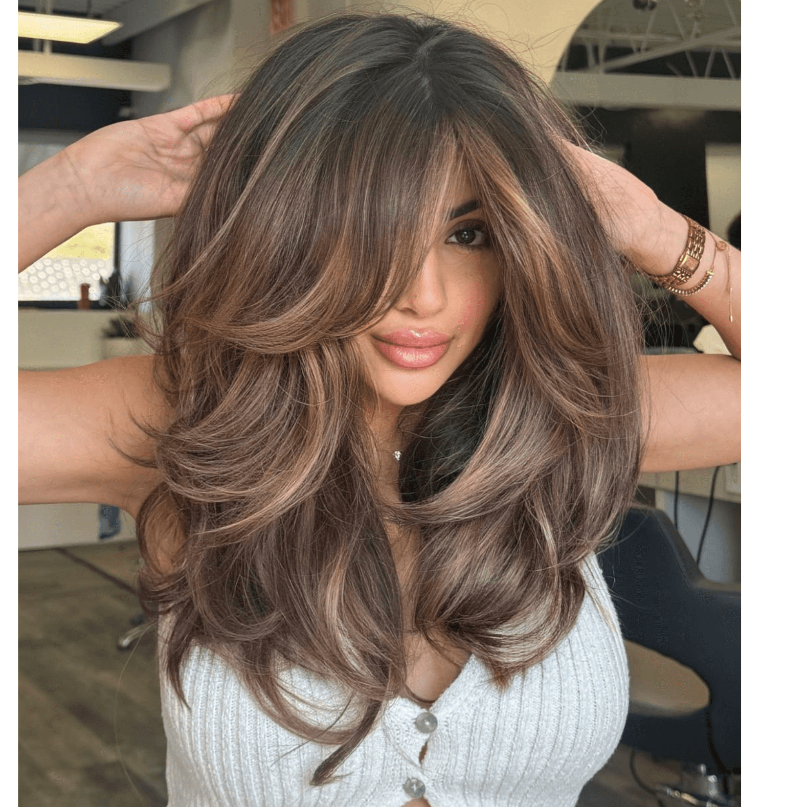tr24-fall-layered-haircuts-dvcolour
