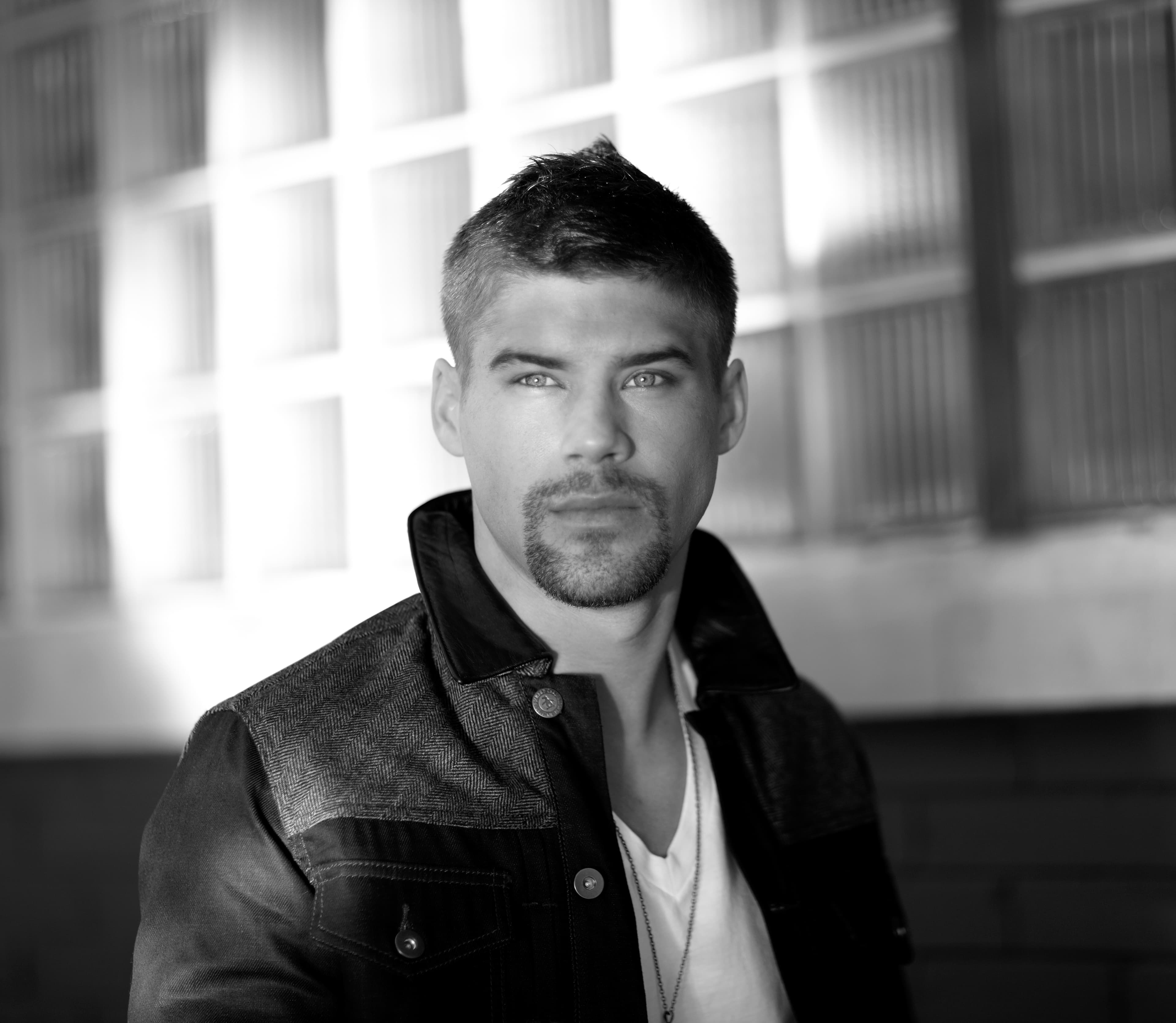 33137201_meta_men_orig