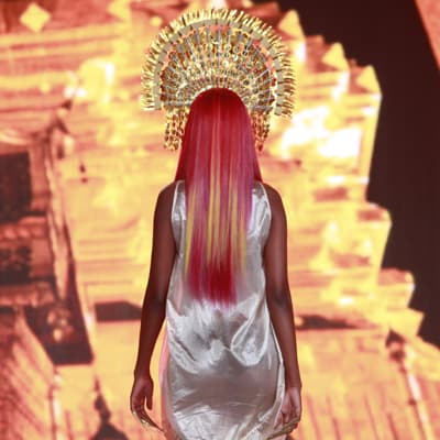 344292Aveda12_orig