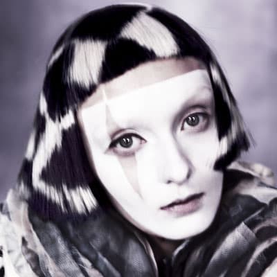 345090Aveda1_orig