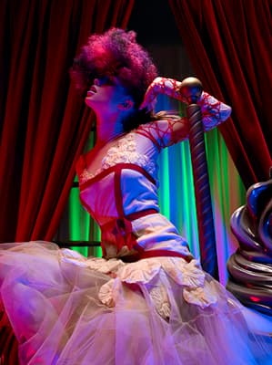315583BELLA_02_00052_orig