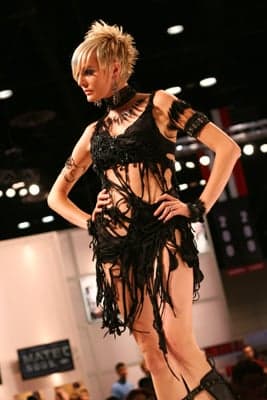 305407Wella3_orig