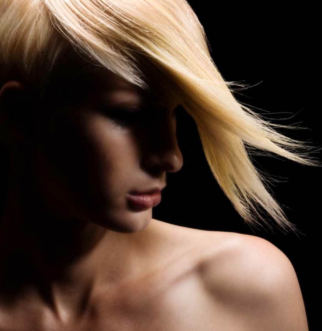 334983colour model blonde_orig