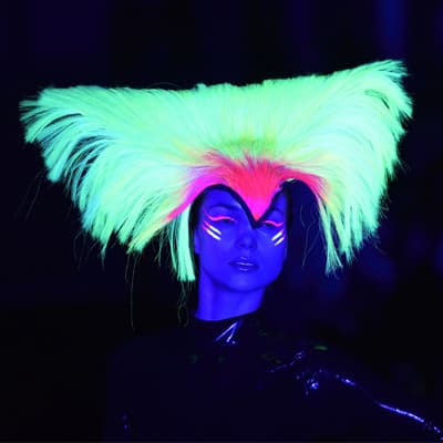 340110neon 1 square_orig