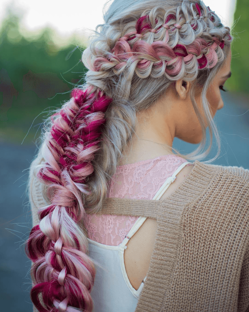 <p>Artist: <a href="https://www.instagram.com/hairbyjessicaybarra/">@hairbyjessicaybarra</a></p>