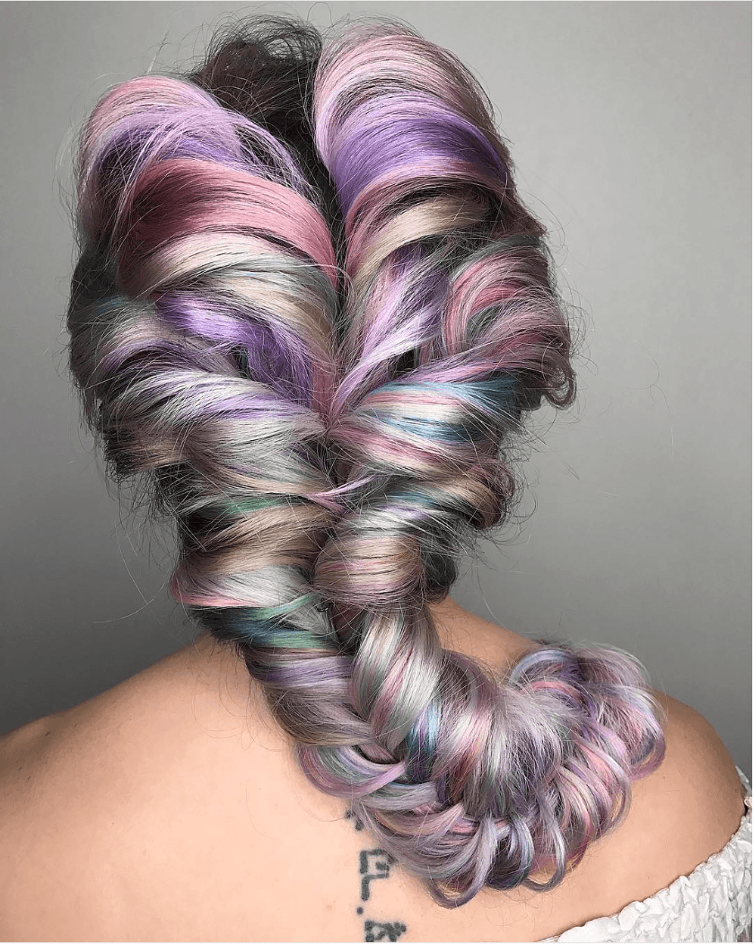 <p>Artist: <a href="https://www.instagram.com/thatonehairdresser/">@thatonehairdresser</a></p>