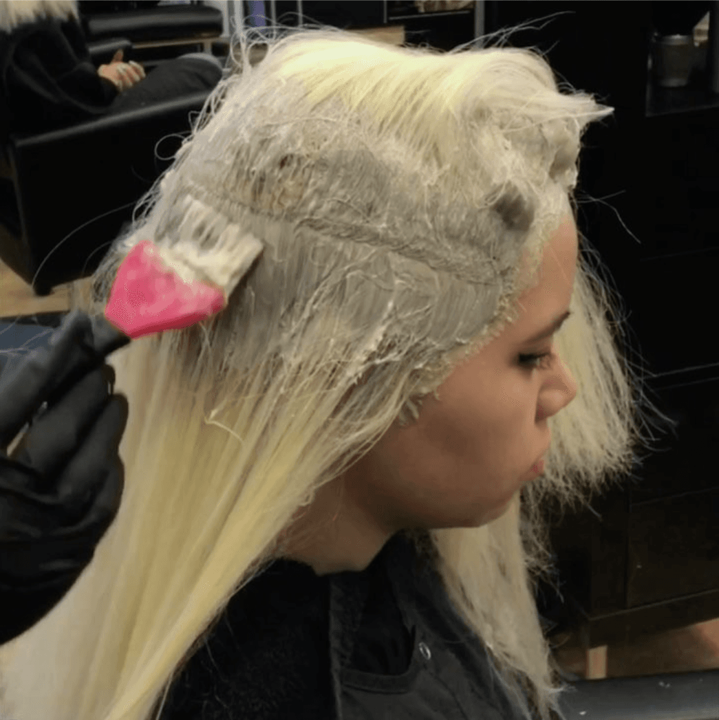 <p>Artist: <a href="https://www.instagram.com/hairbysarmad/">@hairbysarmad</a></p>
<p><a href="https://www.instagram.com/p/BTPANCbDbWd/?taken-by=hairbysarmad">CLICK HERE TO WATCH THE VIDEO!</a></p>