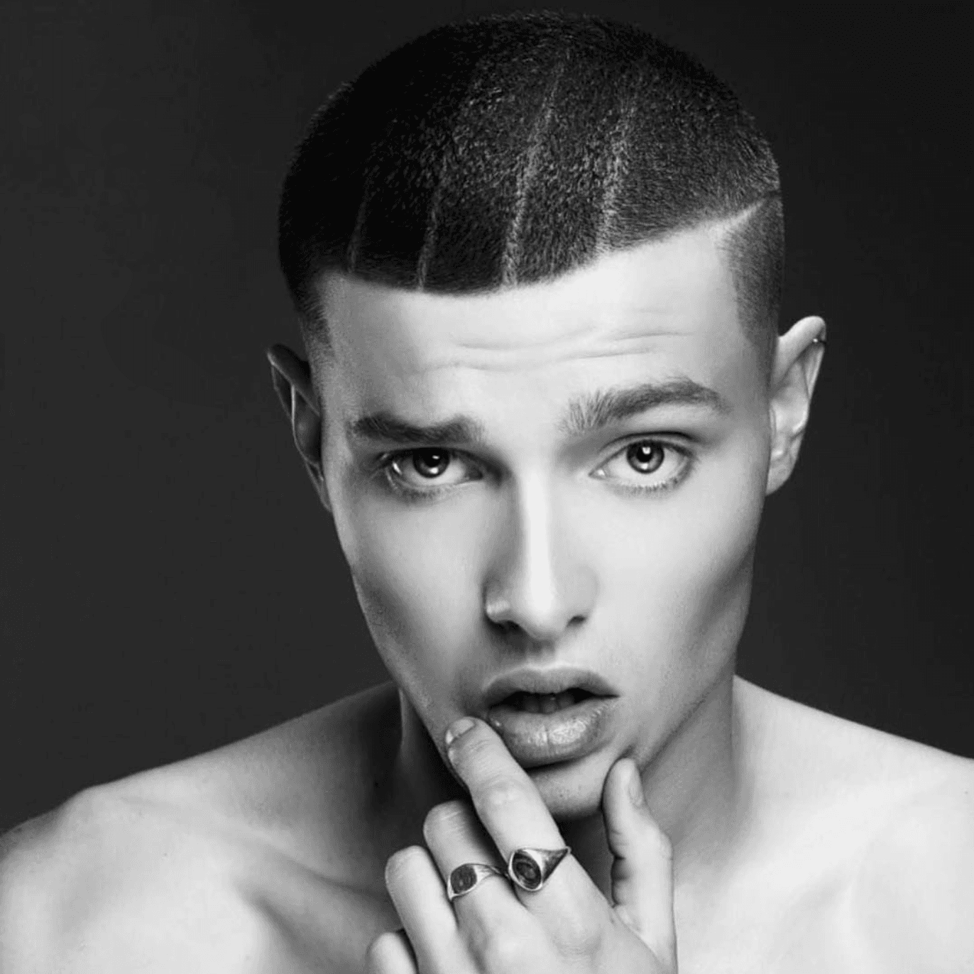 <p>Artist: <a href="https://www.instagram.com/rickrobertshair/">@rickrobertshair</a></p>