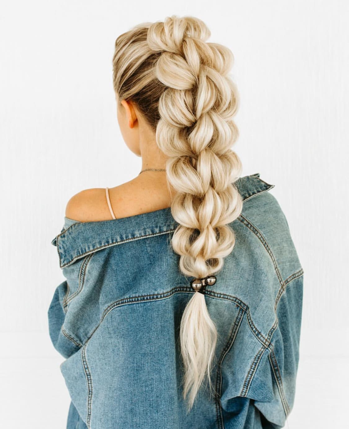 <p>Artist: <a href="https://www.instagram.com/hairbysaretta/">@hairbysaretta</a></p>