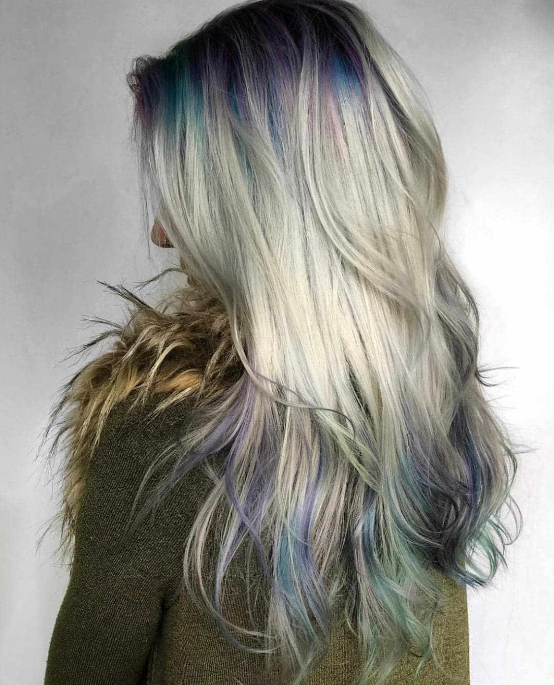 <p>Artist: <a href="https://www.instagram.com/lzhouseofhair/">@lzhouseofhair</a></p>