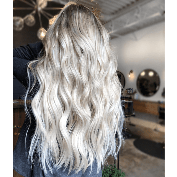 <p>Artist: <a href="https://www.instagram.com/jessicawagnerhair">@jessicawagnerhair</a></p>