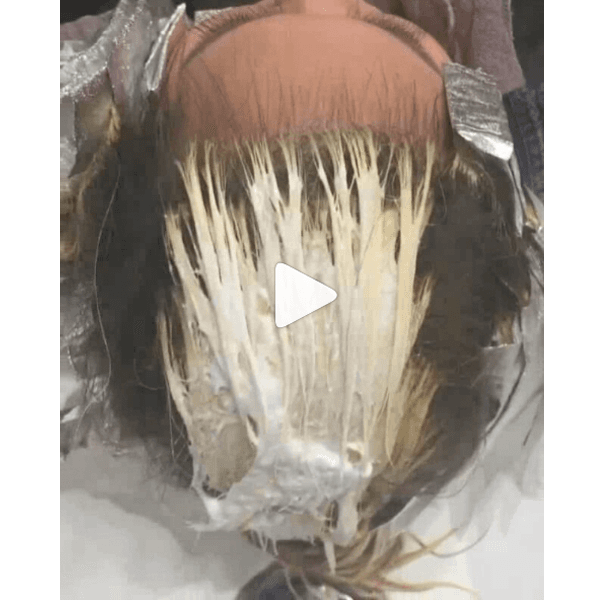 <p>Instagram via: <a href="https://www.instagram.com/ameliahairmakeup/">@ameliahairmakeup</a></p><p>Watch the video <a href="https://www.instagram.com/p/Bfs8XatD9dS/?utm_source=ig_share_sheet&igshid=pvon3w80kdb6">here!</a></p>