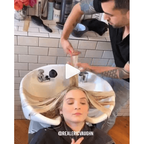 <p>Instagram via: <a href="https://www.instagram.com/realericvaughn/">@realericvaughn</a></p><p>Watch the video <a href="https://www.instagram.com/p/BelpFd8jtyy/?utm_source=ig_share_sheet&igshid=1ls3a0v1cc2r6">here!</a></p>