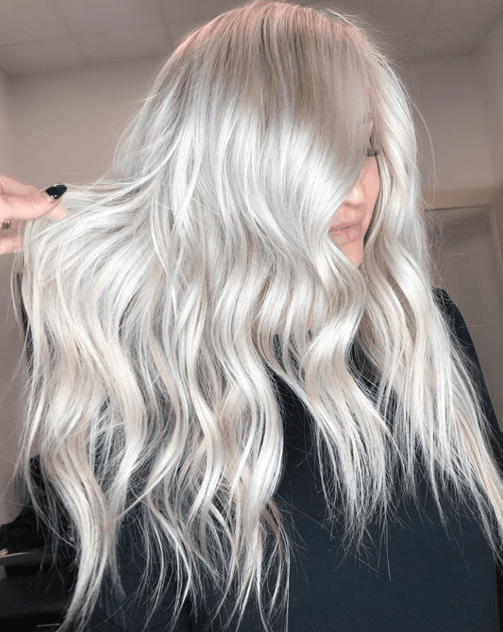 <p>Artist: <a href="https://www.instagram.com/hair_by_mallory_/">@hair_by_mallory_</a></p>
