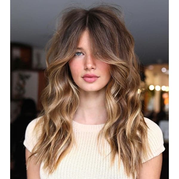 winter haircut trends 2022 2023 midlength internal layers