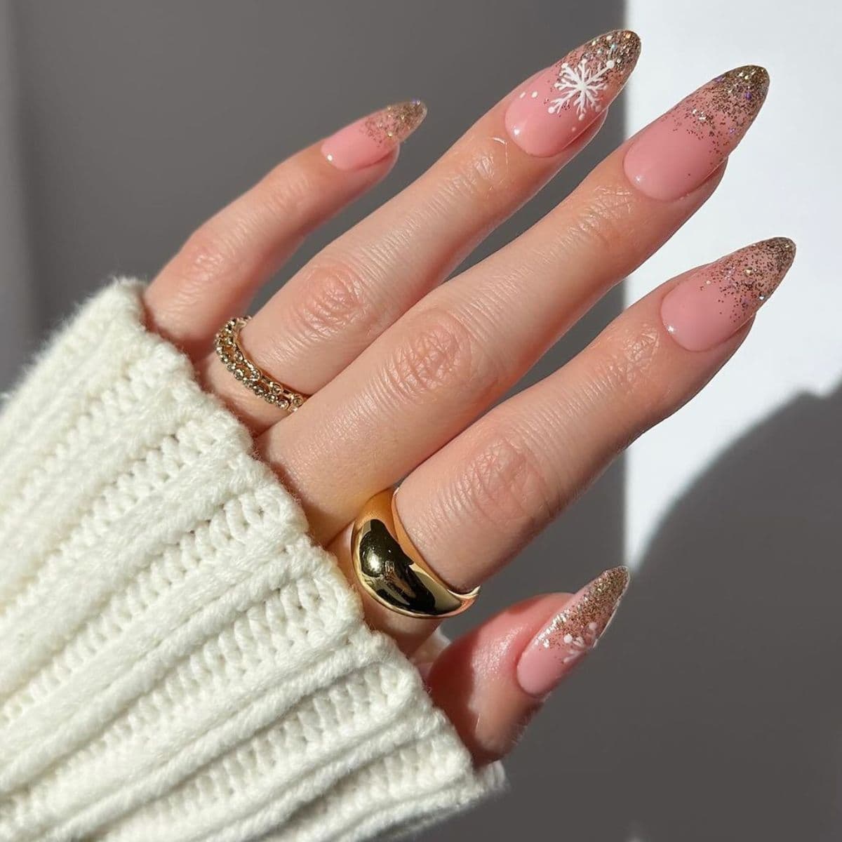Photo Credit: Instagram via @disseynails