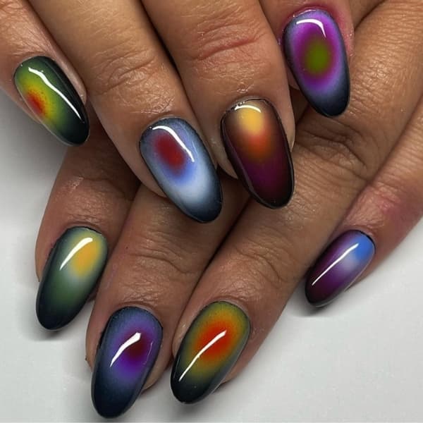 Photo credit: Instagram via @1.800.nailme