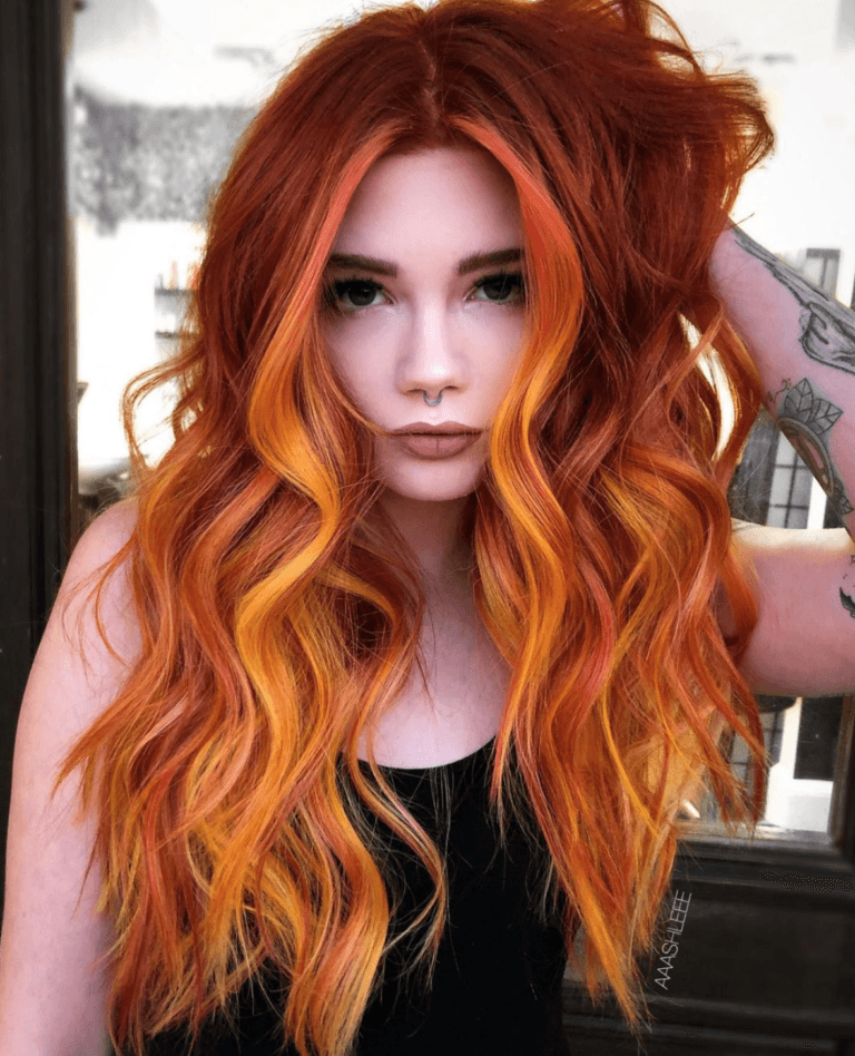 Reds winner entry by hairstylist @aaashleee for the 2021 #ONESHOT Hair Awards Hot Shot
