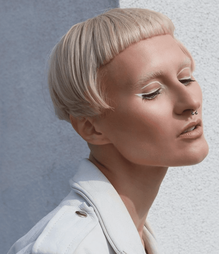 Haircut Shot north american winner entry by hairstylist @ahappyjustin for the 2022 #ONESHOT Hair Awards Big Shot