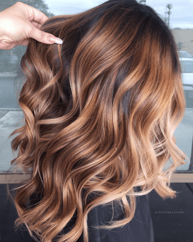 Warm Balayage winner entry by hairstylist @texasbalayage for the 2019 #ONESHOT Hair Awards Hot Shot