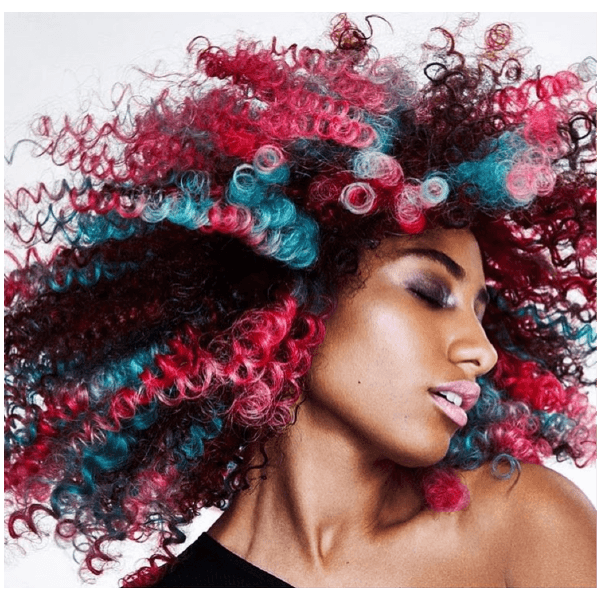 Curls winner entry by hairstylist @leysahairandmakeup for the 2017 #ONESHOT Hair Awards Hot Shot