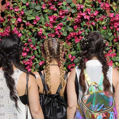 label_orig.m_coachella_header_orig