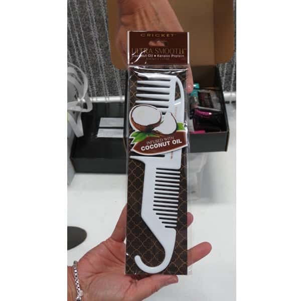 the-cricket-company-ultra-smooth-coconut-oil-comb