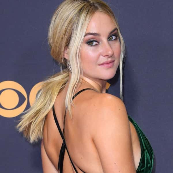 2017-Emmy-Awards-Celeb-Styles-1