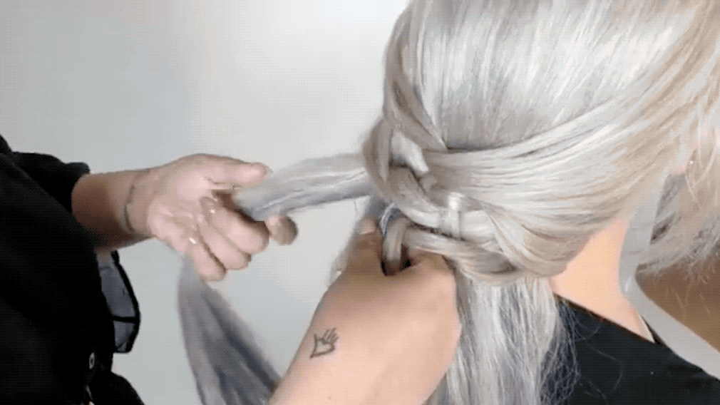 sexy-hair-sarah-malinda-watch-four-strand-downstyle-3