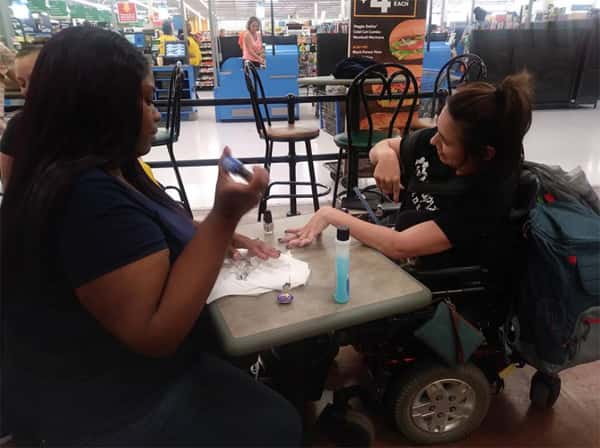 walmart-employee-paints-nails-for-woman-turned-away