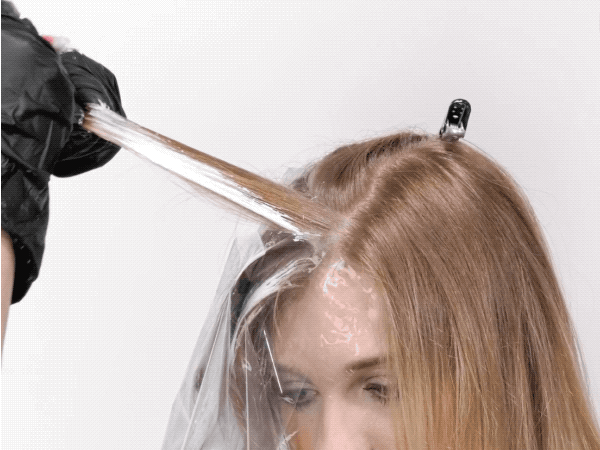 Amy McManus Blend Balayage Dimension Application Tips Blonde