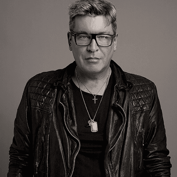 Jack_Howard_Schwarzkopf_Professional