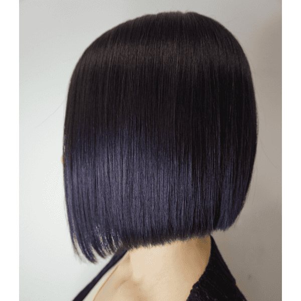 Emily Anderson Glass Hair Styling Trend Sleek Texture Bob Haircut Video How To