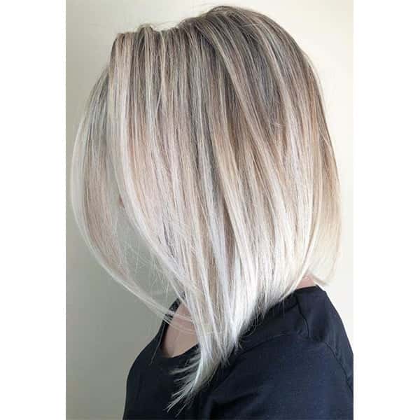 OYA Rochelle Golden @rochellegoldenhairstylist Hand Painted Blondes Blonding Tips Instagram