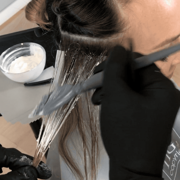 Balayage Hair Painting Tips Brunette Balayage TIGI Copyright Freehand Blonder Lightener