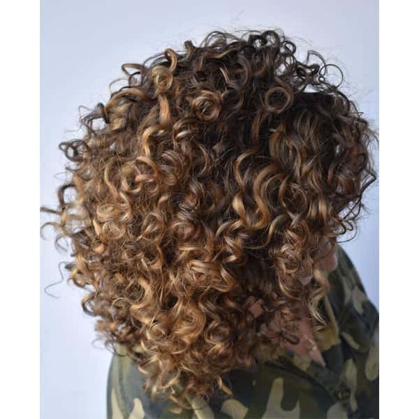 Evan Joseph @evanjosephcurls 3 Genius Tips For Coloring Curly Hair Where To Place Highlights Open Air Processing Toning With Permanent Haircolor Schwarzkopf Professional tbh true beautiful honest