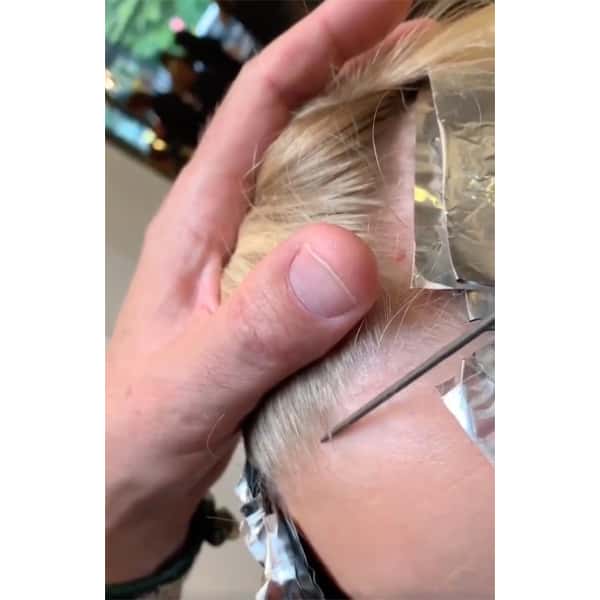 Jack Howard @jackhowardcolor Super Fine Detailed Hairline Foiling Tips Technique Video How To Quickie Blonding Babylights Schwarzkopf Professional BLONDME