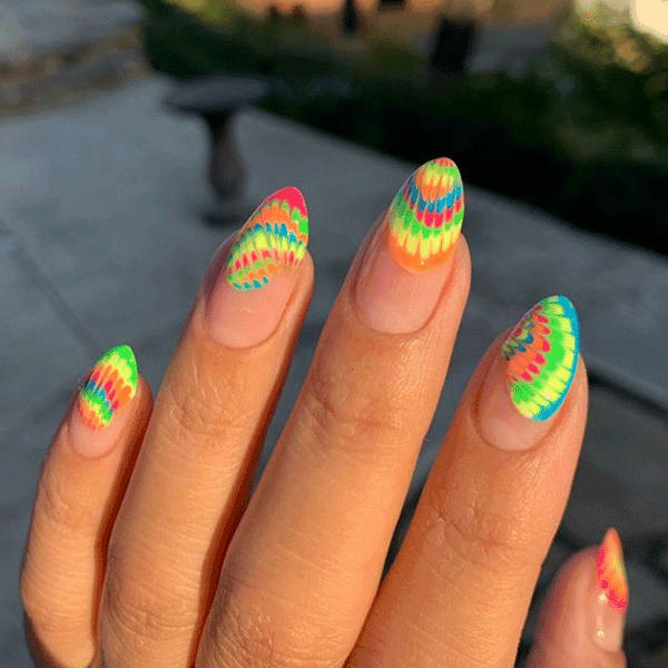 banicured_tie-dye-nails