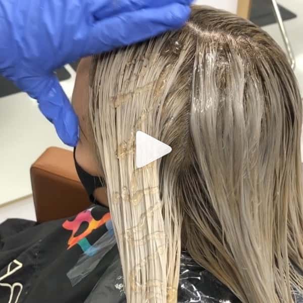 Fast Color Services Toner Lowlights Gray Blending Transition Foils Into Balayage Schwarzkopf Professional IGORA VIBRANCE