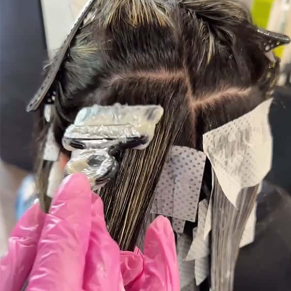 Hybrid Toning Soft Base Break Natural Base Shift Instead of Shadow Root with Ashlee Norman @ashleenormanhair using tbh - true beautiful honest permanent hair color