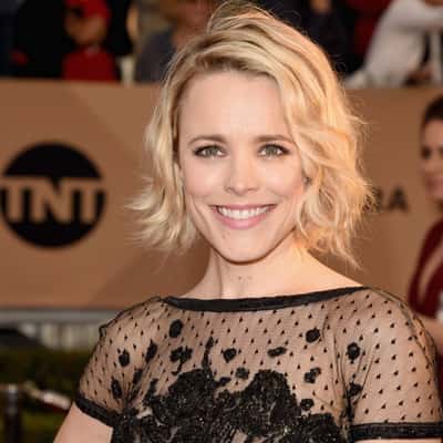 Rachel McAdam's Finger Waves