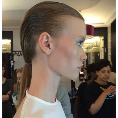 44355Aveda final_orig