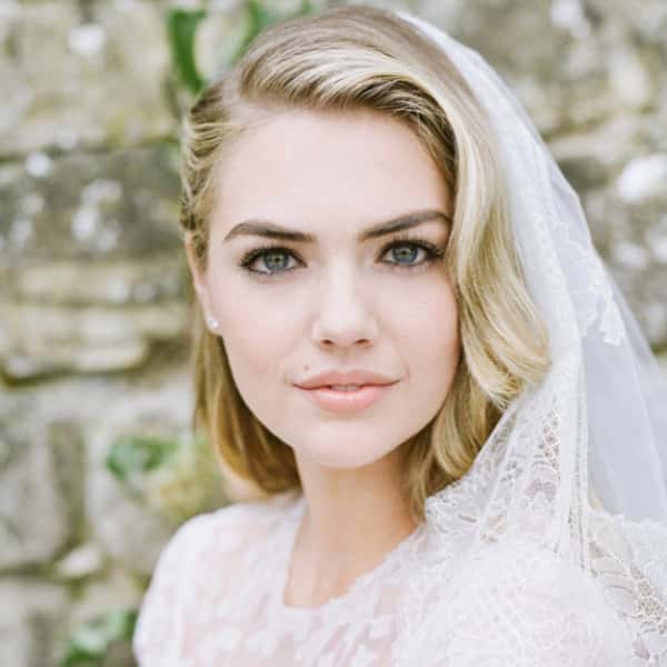 Kate_Upton_wedding_style2