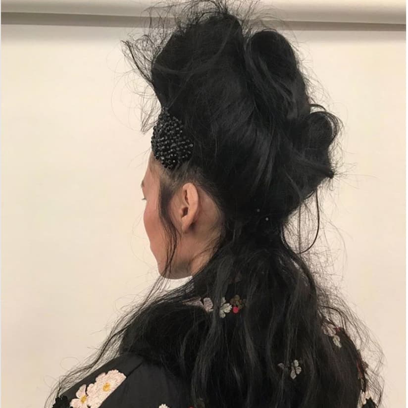 Fashion-Week-FW18-Trend-Double-Twists5