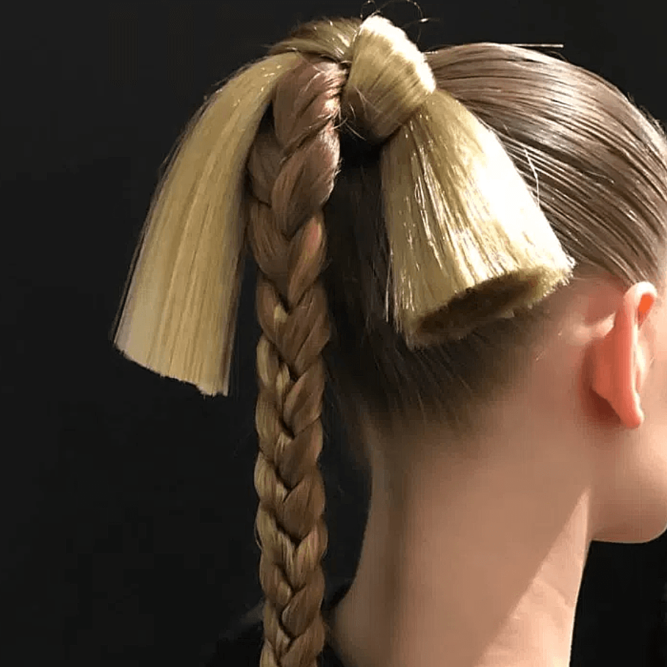 Ponytails-ChristianCowan-Bumble