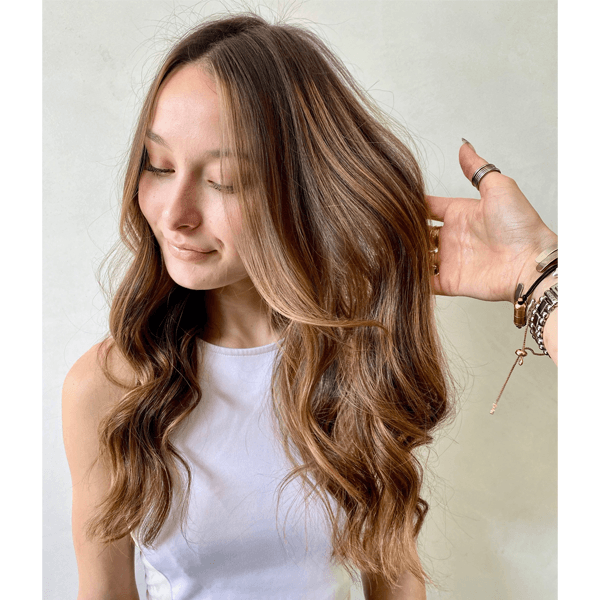 Larisa_Love_Joico_FB_Live_Flashlight_3