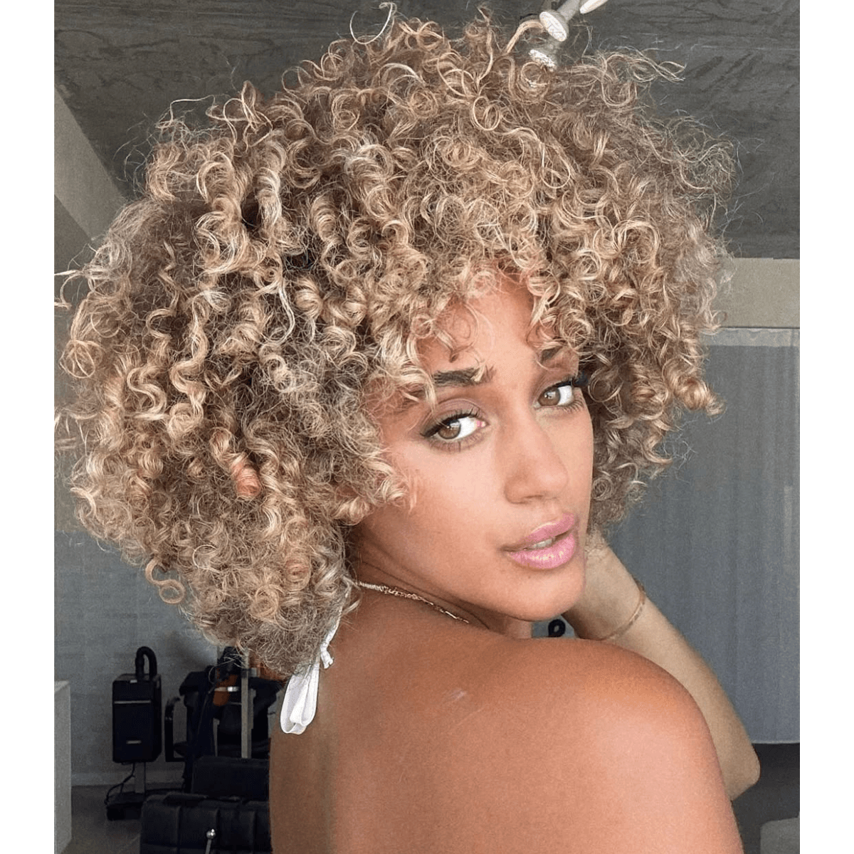 brown butter blonde curls natural texture