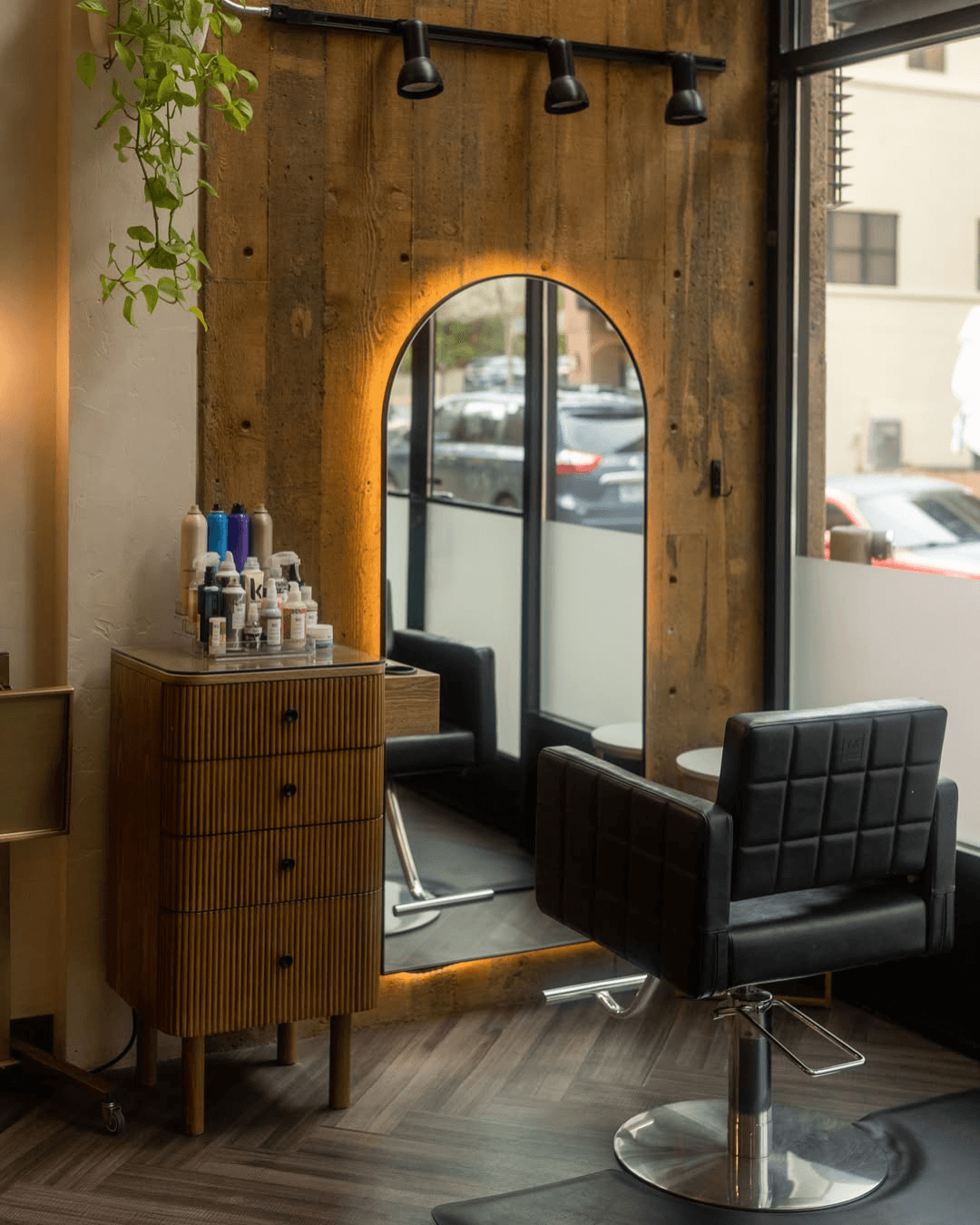 Minerva Beauty Knoll Styling Station Photo Credit Instagram via @minervabeauty